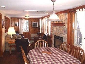 Pittsburg Tall Timber Lodge מראה חיצוני תמונה